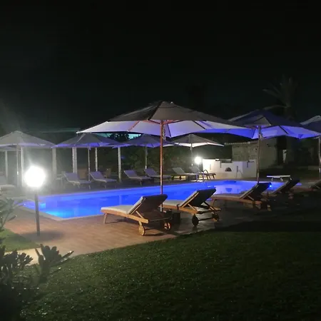 Bed & Breakfast Carlotta 3*