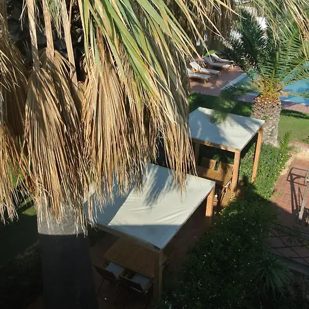 Carlotta Bed & Breakfast 3*
